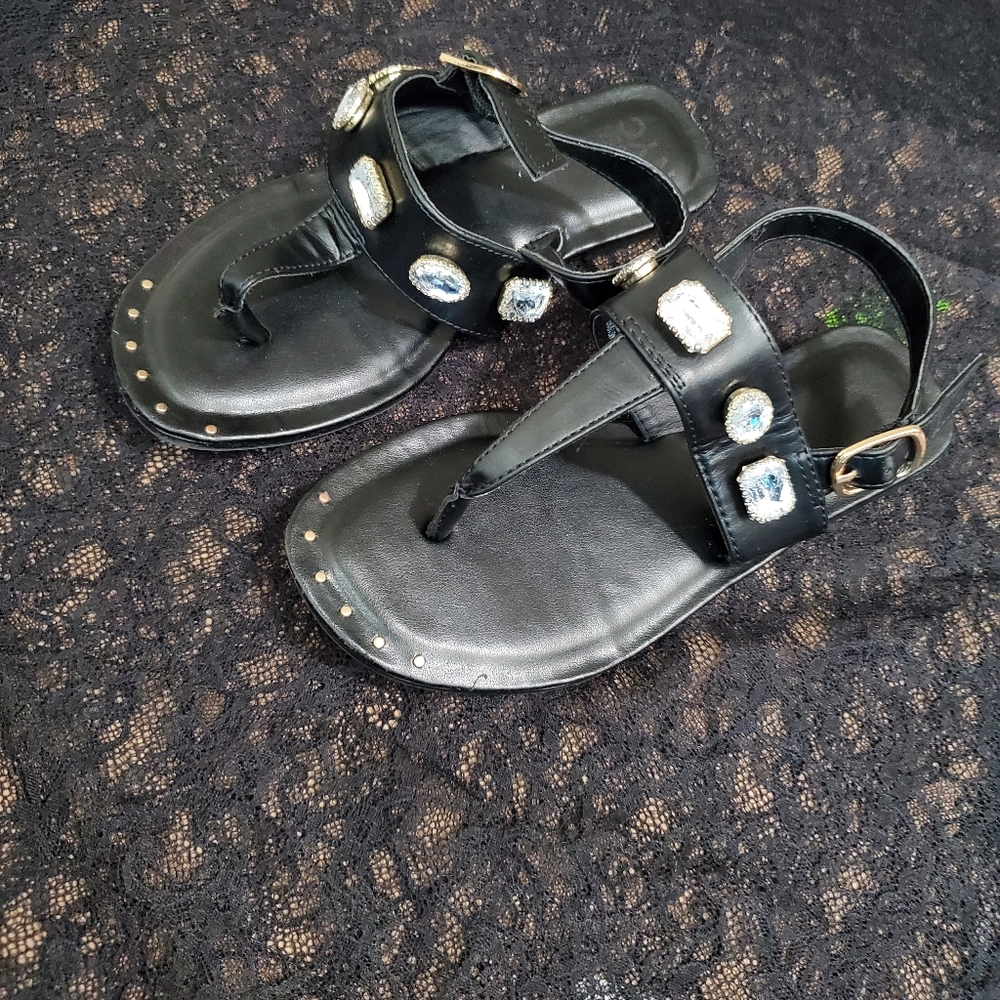 ❤️‍🩹 madden NYC sandles